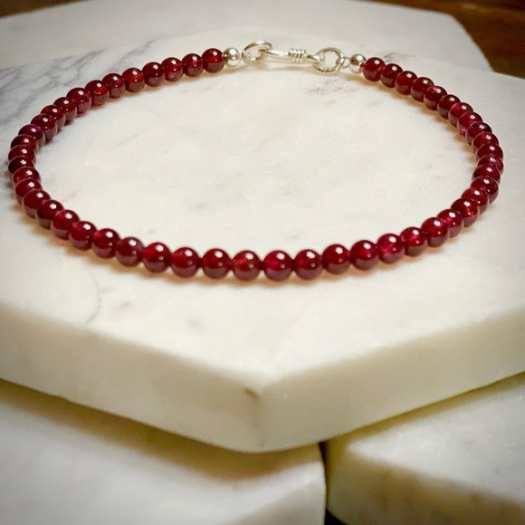 Garnet Bead Bracelet in Sterling Silver Red Gemstone - Picture 2 of 5